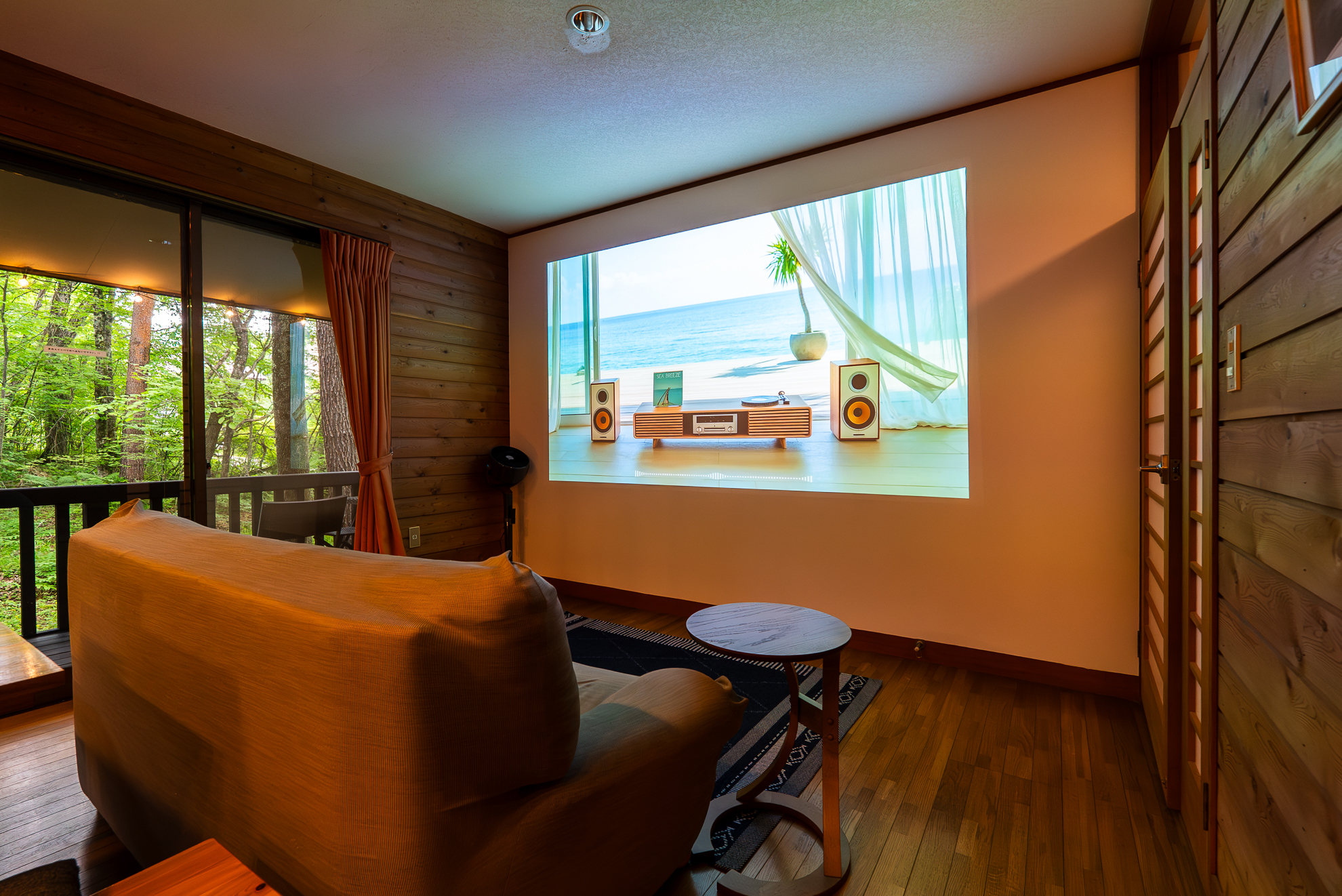 リビングシアター